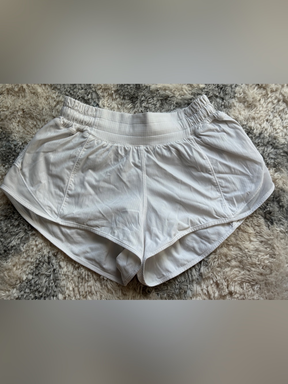 lululemon athletica White/Off-White Hotty Hot Shorts